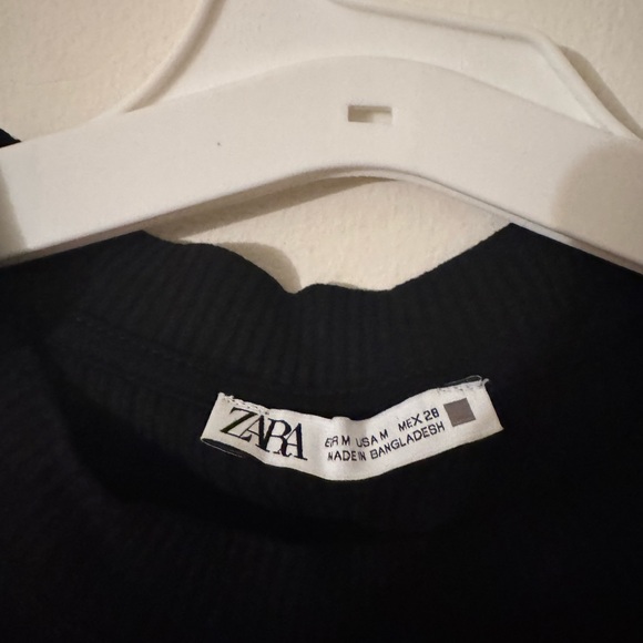 Zara Sleeveless Ribbed Muscle Tank - Picture 4 of 7